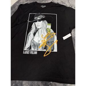 NWT Lainey Wilson Adult XL Black Tee, brand new with tags!